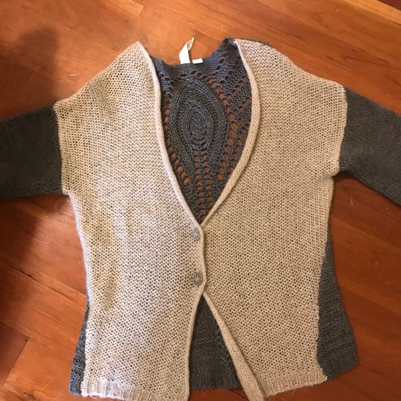 Others Follow loose knit tan &gray cardigan small - Picture 8 of 8